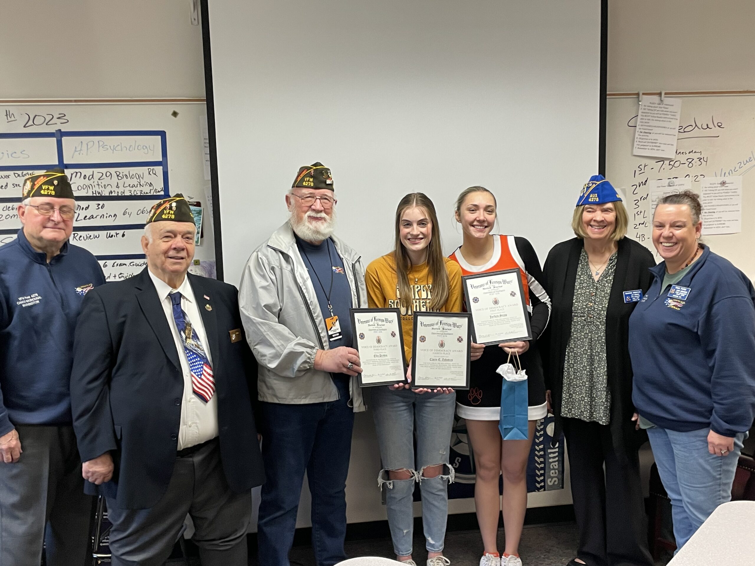 VFW members present awards to Washougal High School students