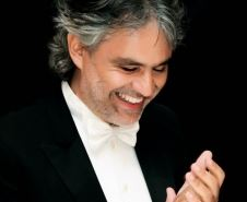Headshot of Andrea Bocelli, wearing a tux